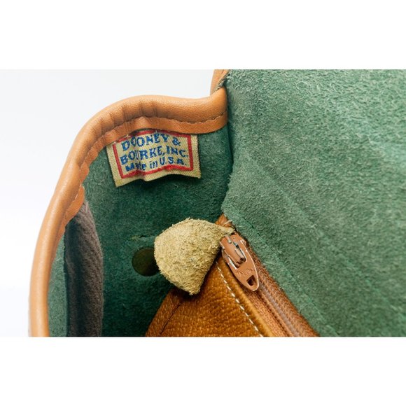 Meet your Posher, Ellna - Picture 8 of 16